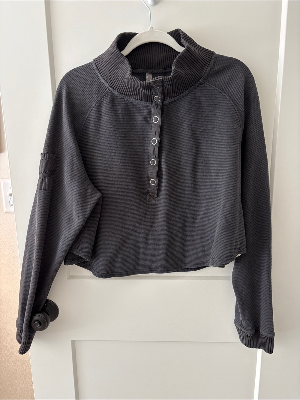 FP Movement by Free People Charcoal Gray Cropped Snap Pullover
